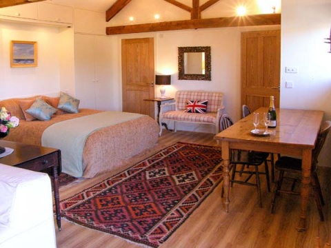 The Cider Barn, West Knoyle, Wiltshire – Sykes Cottages