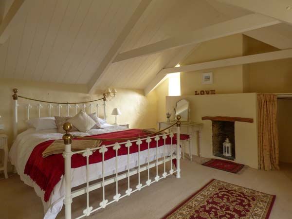 sc_14446652731592_929068_09