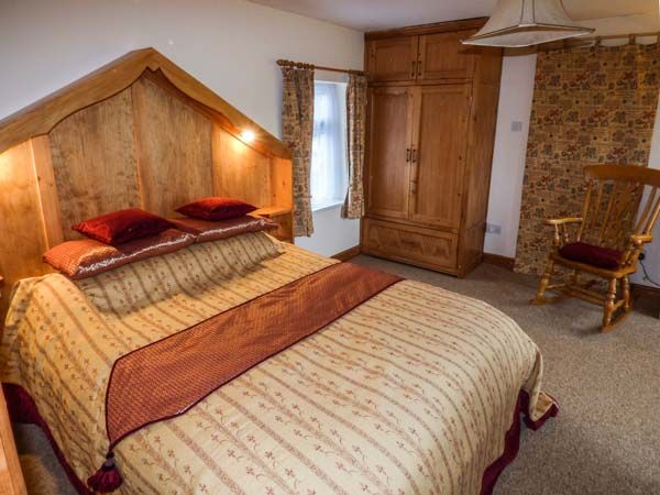 sc_14538906605473_906903_18