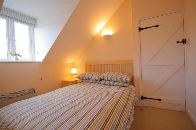 Kingfisher House-Manor Cottages (5)